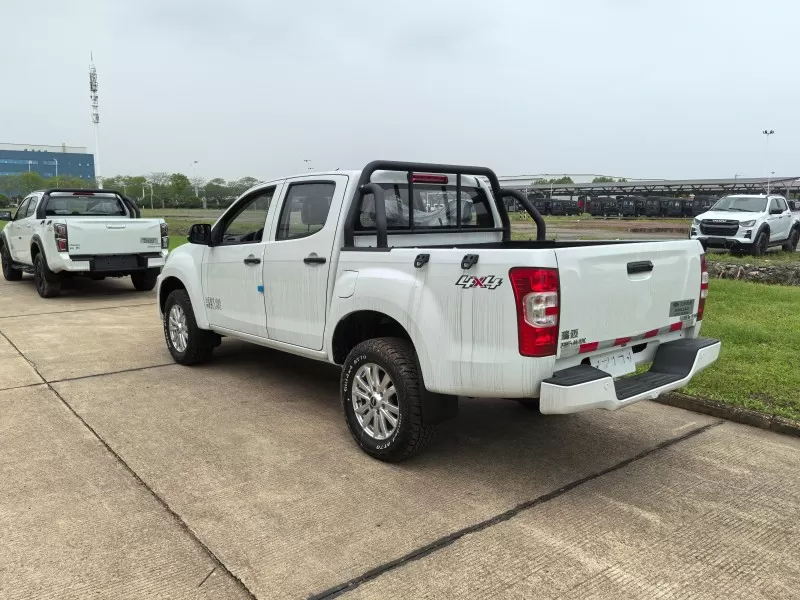 Isuzu RE-MAX 2.5T 8AT ຮັບເໝົາກາຊວນອັດຕະໂນມັດ | ເຊື່ອຖືໄດ້ & ປະຕິບັດໄດ້ຈາກປະເທດຈີນ