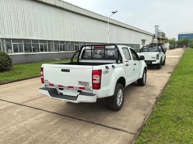 Isuzu RE-MAX 2.5T 8AT ຮັບເໝົາກາຊວນອັດຕະໂນມັດ | ເຊື່ອຖືໄດ້ & ປະຕິບັດໄດ້ຈາກປະເທດຈີນ
