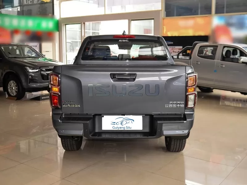 Isuzu D-MAX Cross-Country 3.0T 4X4 Diesel ຮັບຈາກປະເທດຈີນ