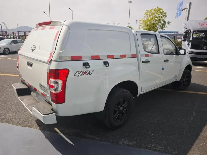 Isuzu RE-MAX ລົດກະບະກາຊວນ ຄູ່ມື ທີ່ມີຝາປິດ ທີ່ສາມາດຖອດອອກໄດ້