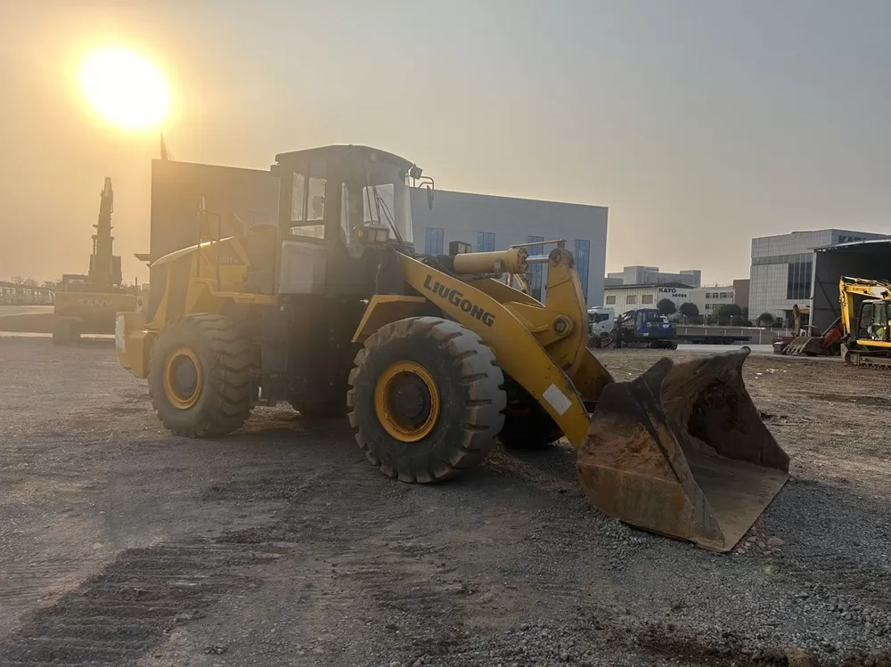 ໃຊ້ 2021 LiuGong 856H loader ຄຸນະພາບດີເລີດ